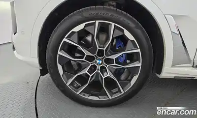 BMW X7 2025 3.0 автомат (гидро), миниатюра 5