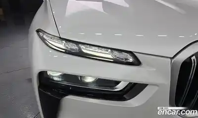 BMW X7 2025 3.0 автомат (гидро), миниатюра 8