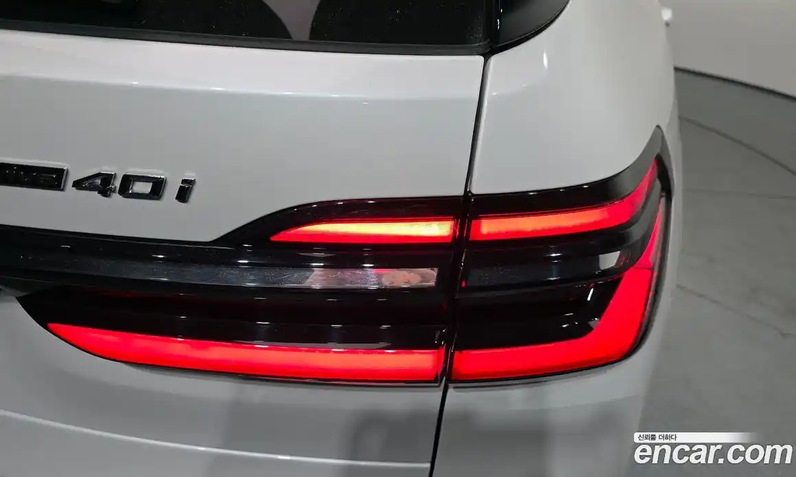 BMW X7 2025 3.0 автомат (гидро), фото 9