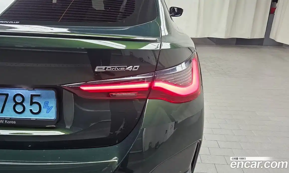 BMW i4 2022 0.2 автомат (гидро), фото 9