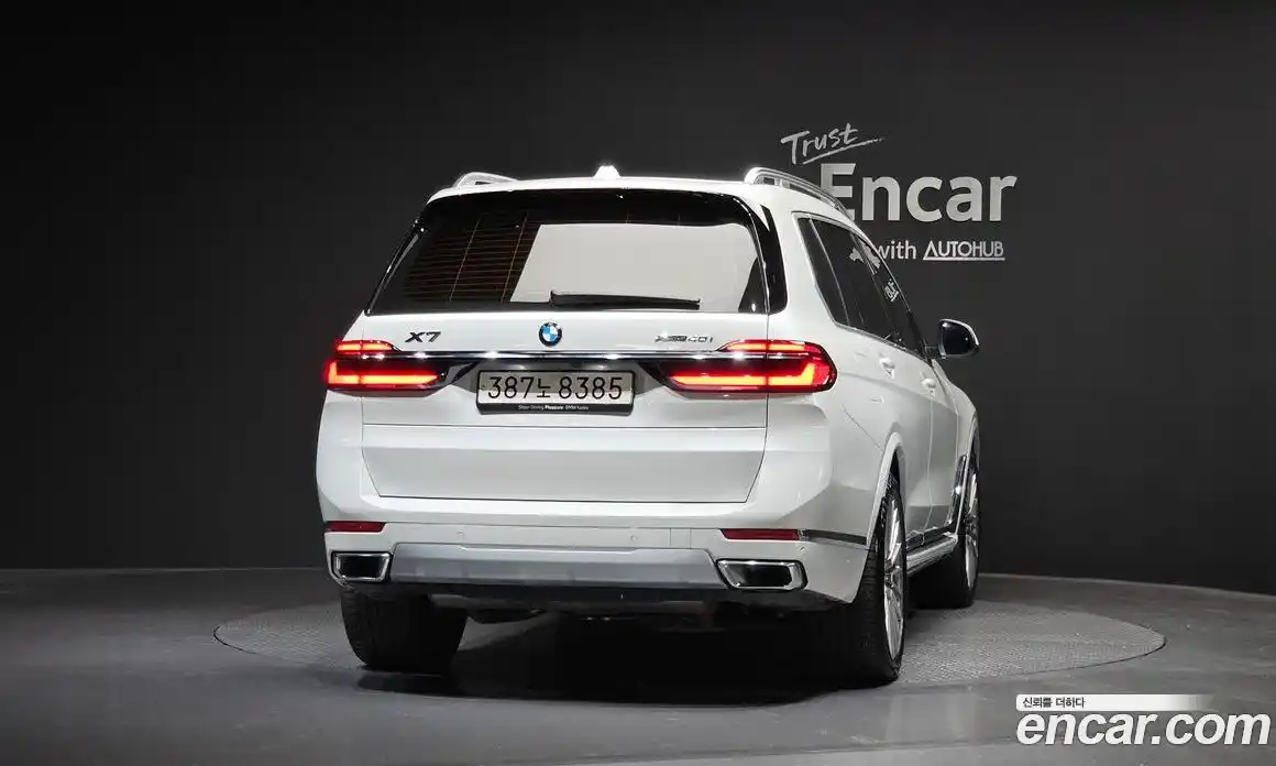 BMW X7 2024 3.0 автомат (гидро), фото 4