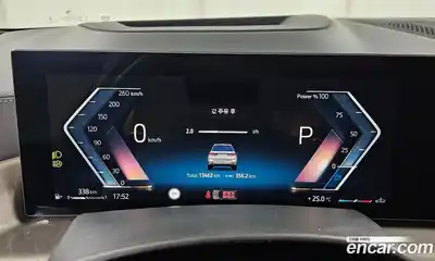 BMW X7 2024 3.0 автомат (гидро), миниатюра 8
