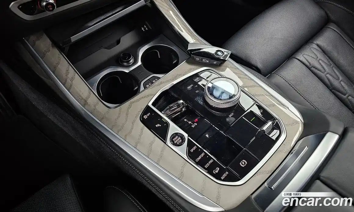 BMW X7 2024 3.0 автомат (гидро), фото 9