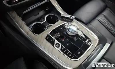 BMW X7 2024 3.0 автомат (гидро), миниатюра 9