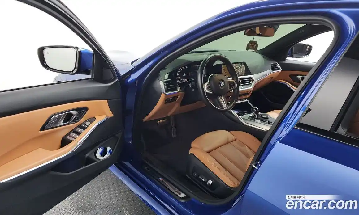 BMW 3 серия 2022 2.0 автомат (гидро), фото 13