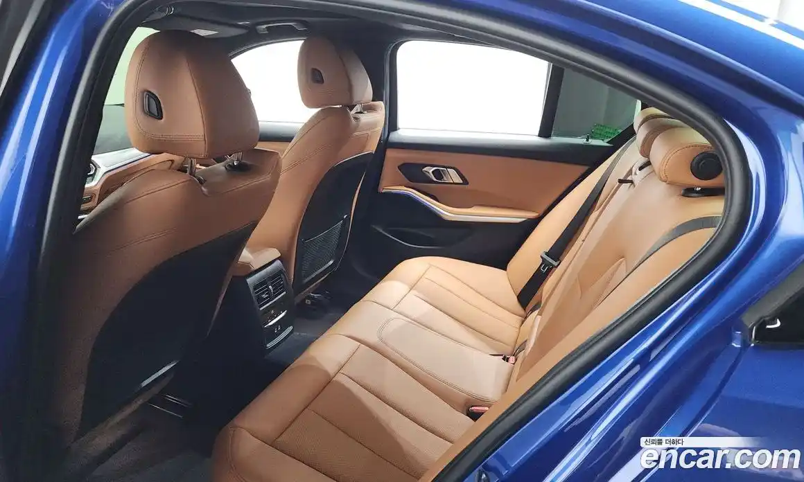BMW 3 серия 2022 2.0 автомат (гидро), фото 25