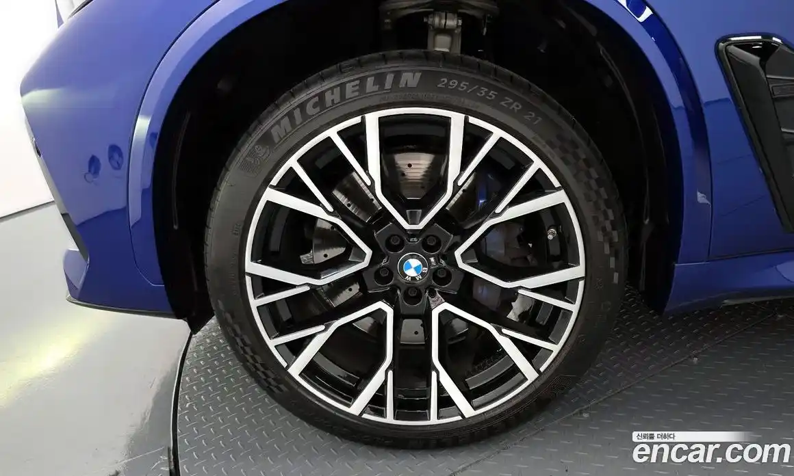 BMW X5M 2021 4.4 автомат (гидро), фото 5