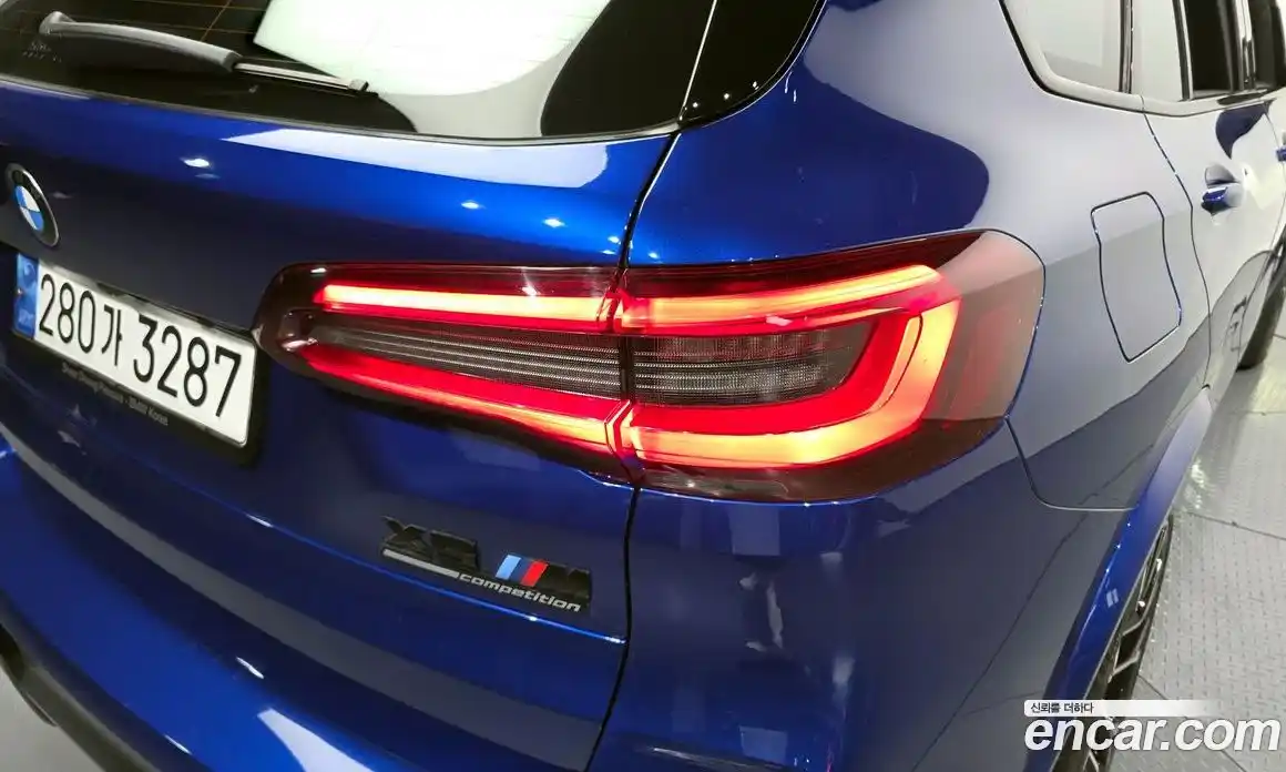 BMW X5M 2021 4.4 автомат (гидро), фото 9