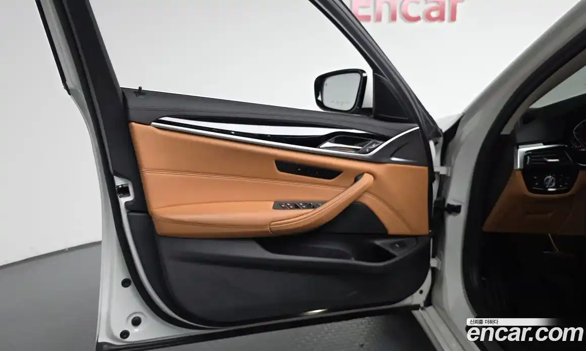 BMW 5 серия 2019 2.0 автомат (гидро), фото 13