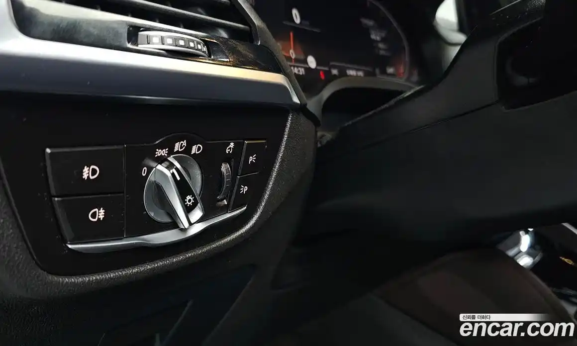 BMW X4 2020 2.0 автомат (гидро), фото 26