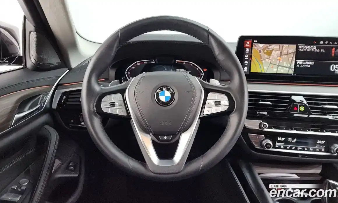 BMW 5 серия 2022 2.0 автомат (гидро), фото 18