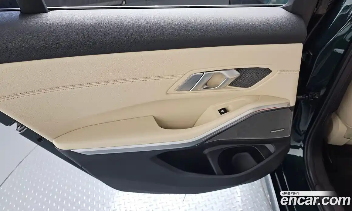 BMW 3 серия 2020 2.0 автомат (гидро), фото 15