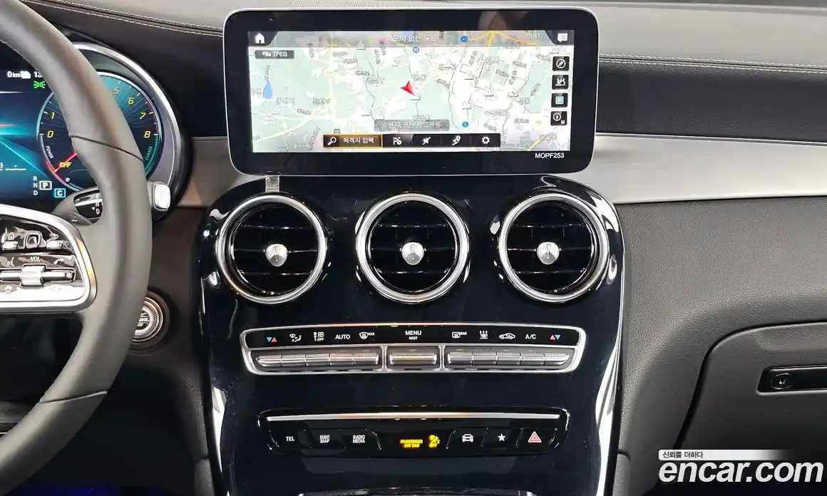 Mercedes-Benz GLC-Class 2021 2.0 гидро, фото 20 Mercedes-Benz GLC-Class 2021 2.0 гидро, фото 20