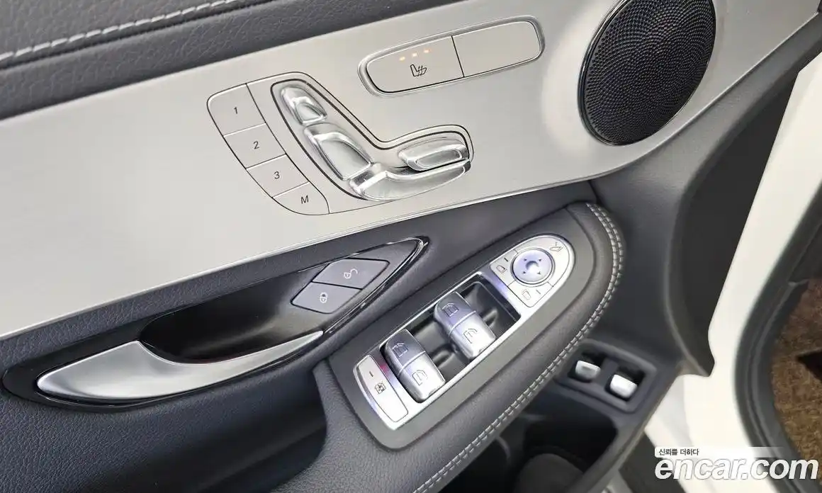 Mercedes-Benz GLC-Class 2021 2.0 гидро, фото 28 Mercedes-Benz GLC-Class 2021 2.0 гидро, фото 28