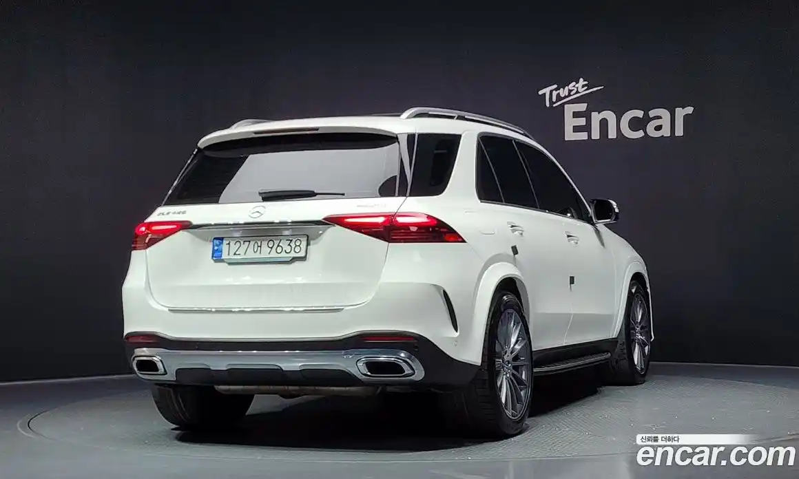 Mercedes-Benz GLE-Class 2023 3.0 гидро, фото 2 Mercedes-Benz GLE-Class 2023 3.0 гидро, фото 2
