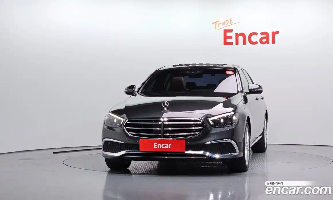 Mercedes-Benz E-Class 2021 2.0 автомат (гидро), фото 3
