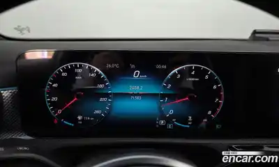 Mercedes-Benz A-Class 2021 2.0 гидро, миниатюра 11