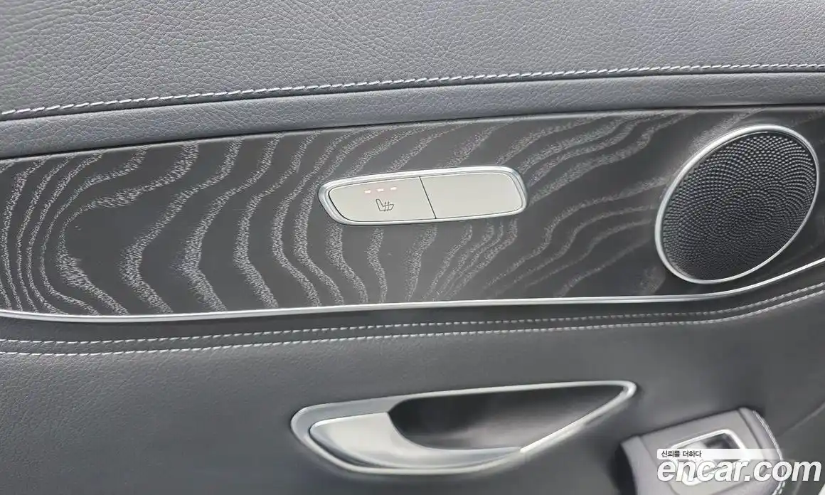 Mercedes-Benz GLC-Class 2017 2.1 гидро, фото 18 Mercedes-Benz GLC-Class 2017 2.1 гидро, фото 18