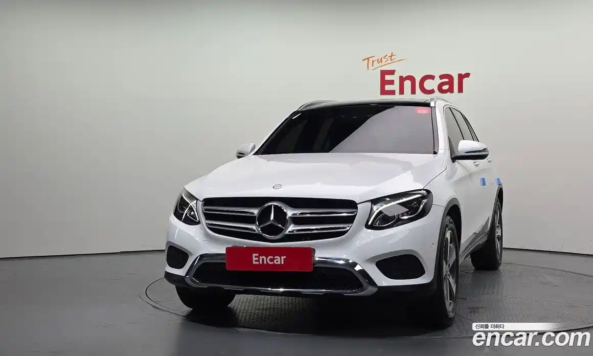 Mercedes-Benz GLC-Class 2017 2.1 гидро, фото 3 Mercedes-Benz GLC-Class 2017 2.1 гидро, фото 3