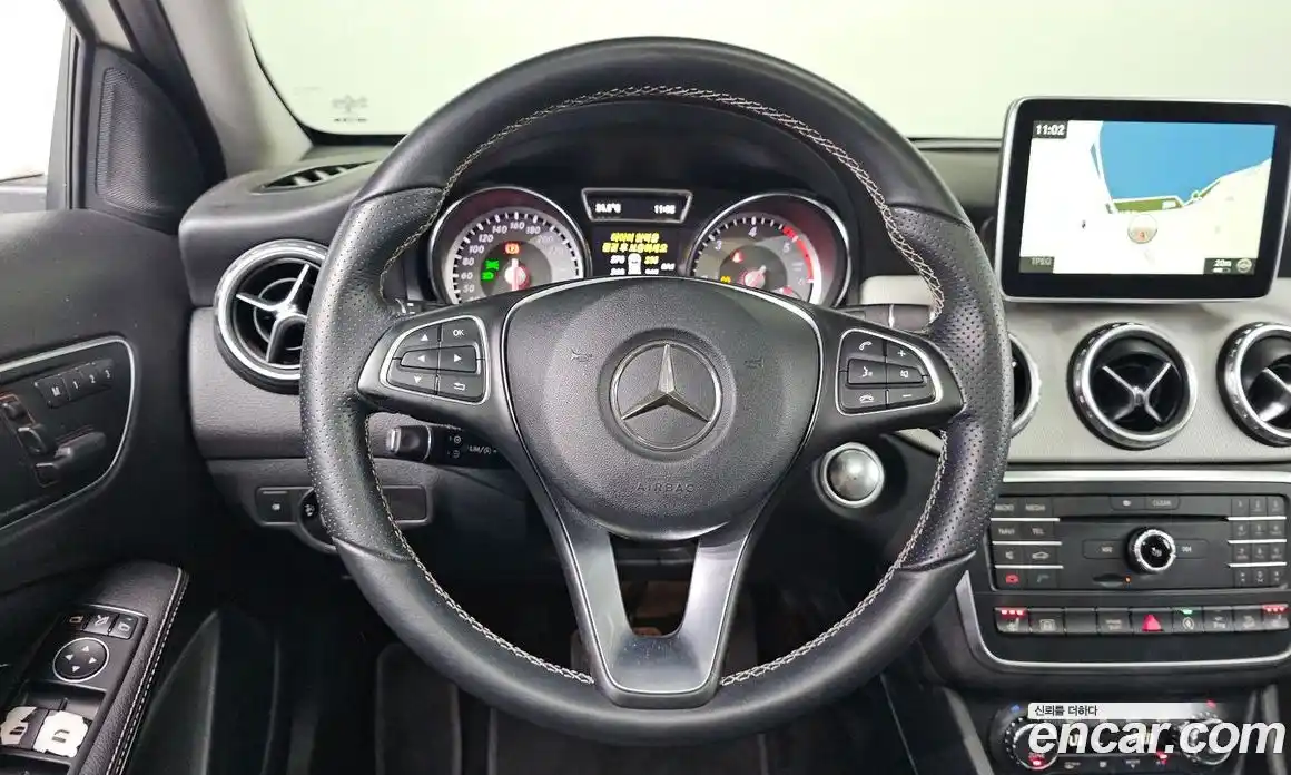 Mercedes-Benz GLA-Class 2016 2.1 гидро, фото 19 Mercedes-Benz GLA-Class 2016 2.1 гидро, фото 19