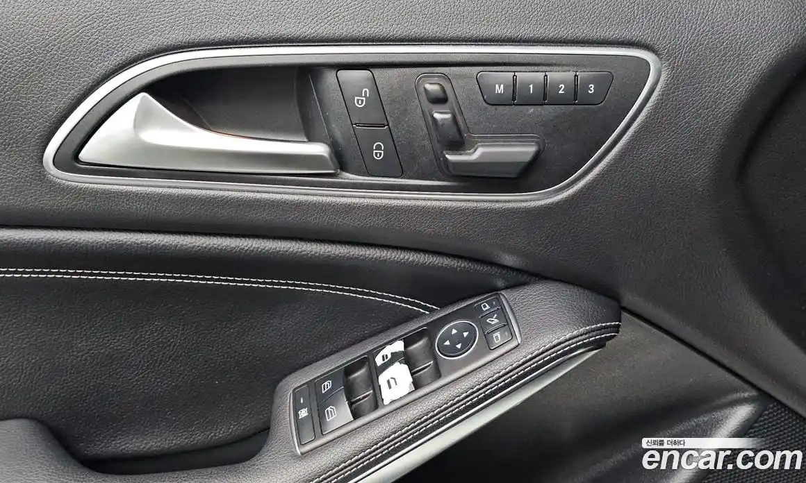 Mercedes-Benz GLA-Class 2016 2.1 гидро, фото 30 Mercedes-Benz GLA-Class 2016 2.1 гидро, фото 30