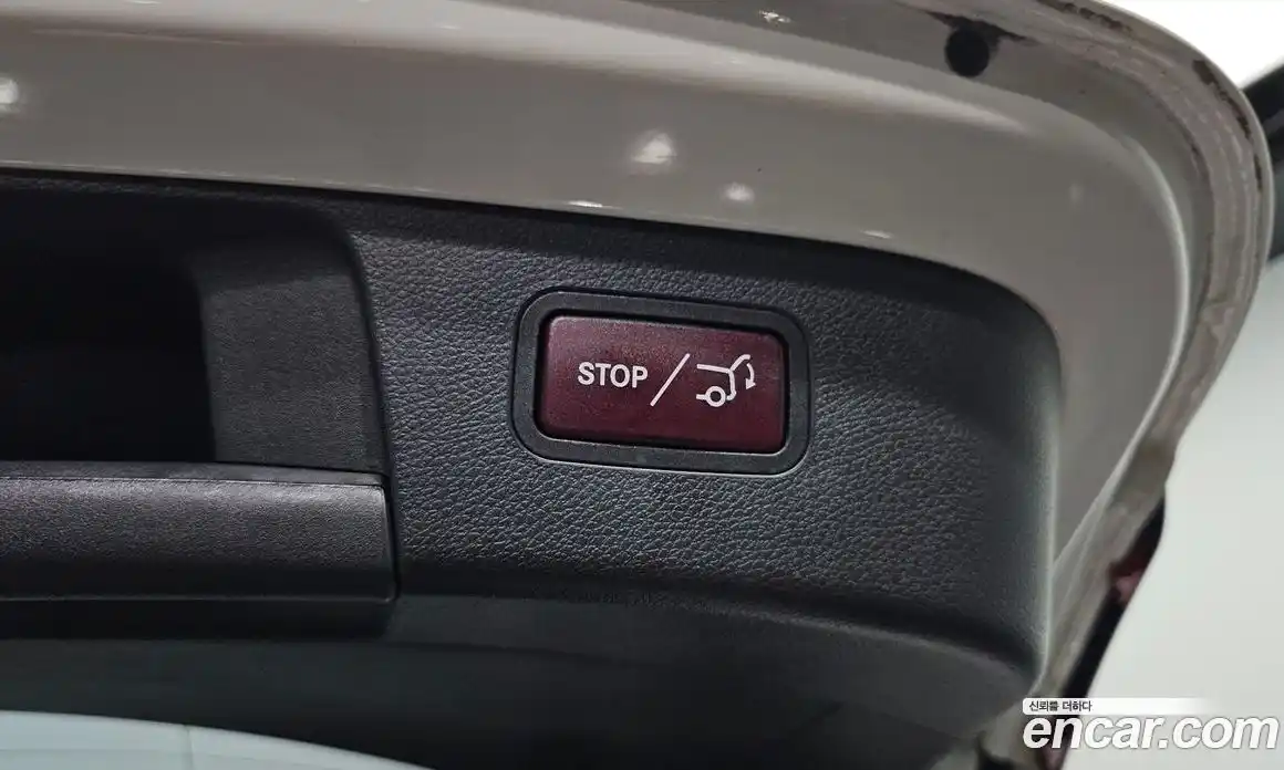 Mercedes-Benz GLA-Class 2016 2.1 гидро, фото 33 Mercedes-Benz GLA-Class 2016 2.1 гидро, фото 33
