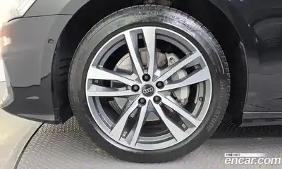 Audi A6 2023 2.0 автомат (гидро), миниатюра 5