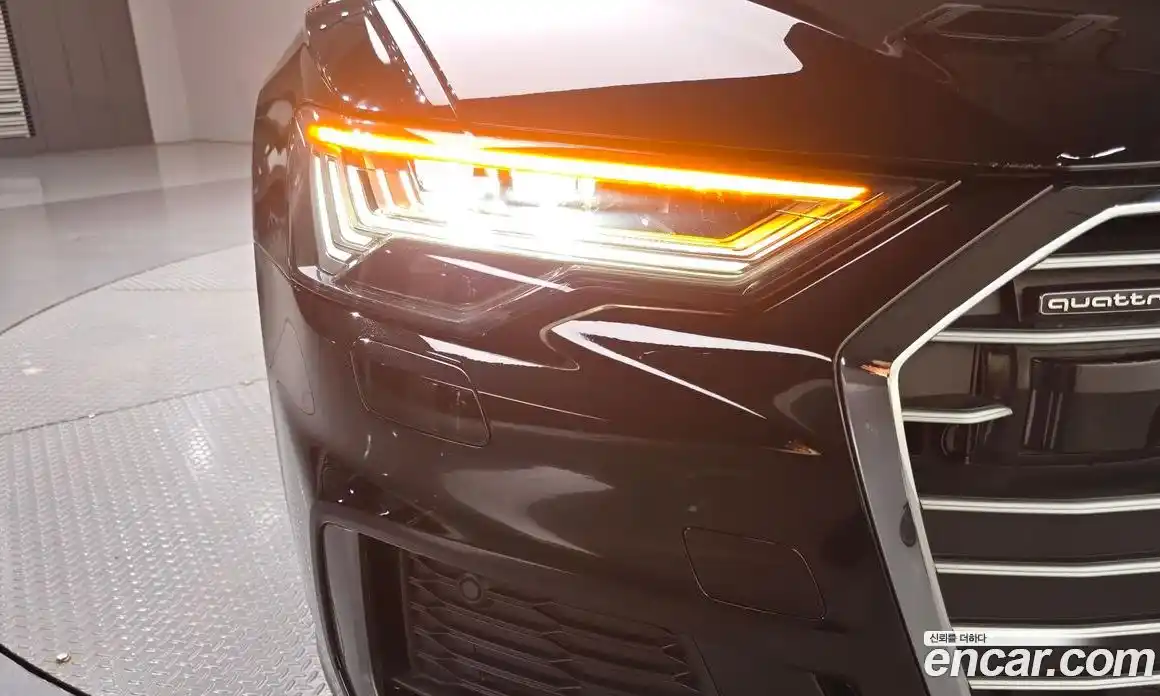 Audi A6 2023 2.0 автомат (гидро), фото 8