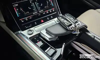 Audi e-tron 2021 0.2 автомат (гидро), миниатюра 9