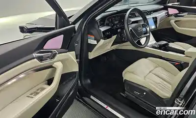 Audi e-tron 2021 0.2 автомат (гидро), миниатюра 10