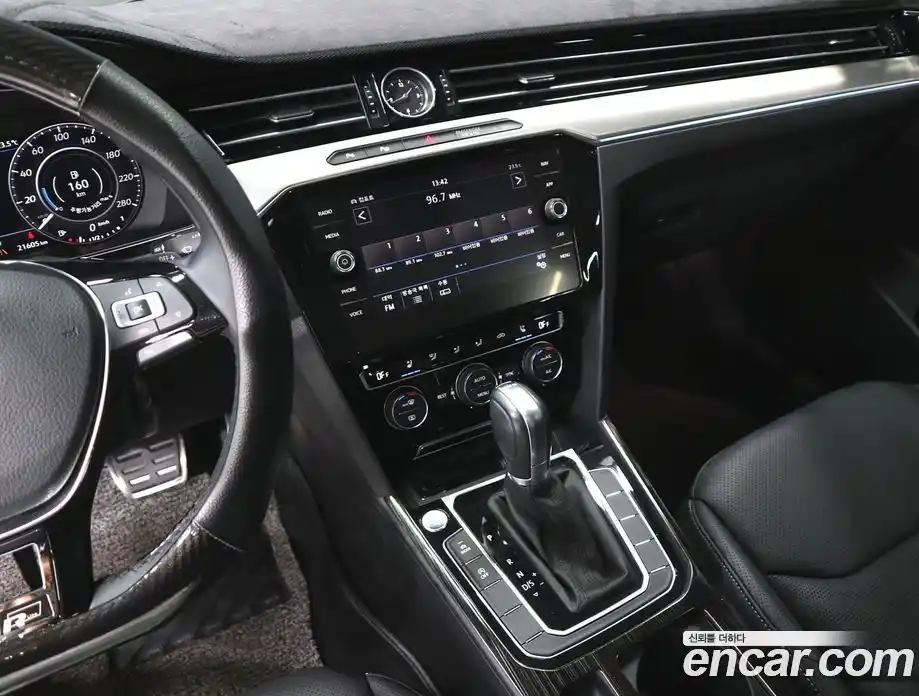 Volkswagen Arteon 2019 2.0 автомат (гидро), фото 11