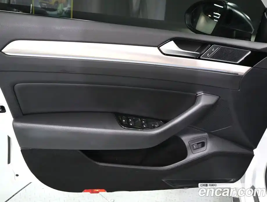 Volkswagen Arteon 2019 2.0 автомат (гидро), фото 8