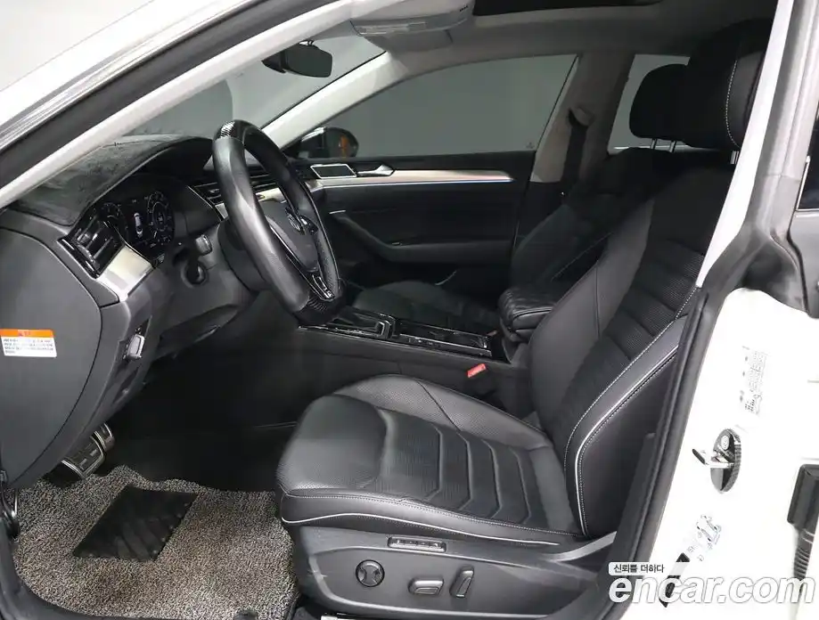 Volkswagen Arteon 2019 2.0 автомат (гидро), фото 9