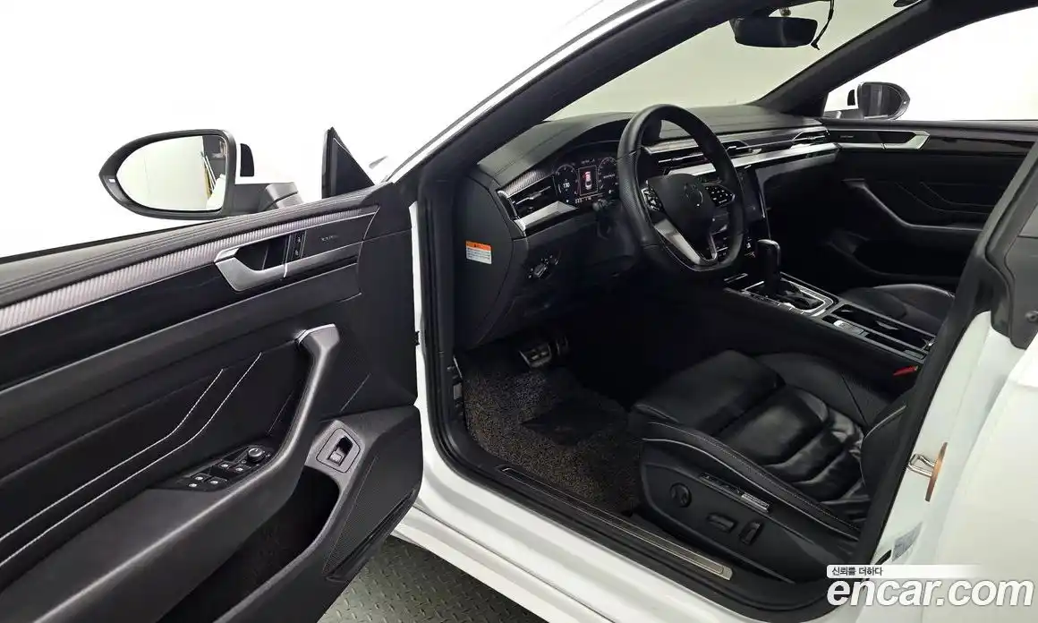 Volkswagen Arteon 2022 2.0 автомат (гидро), фото 13