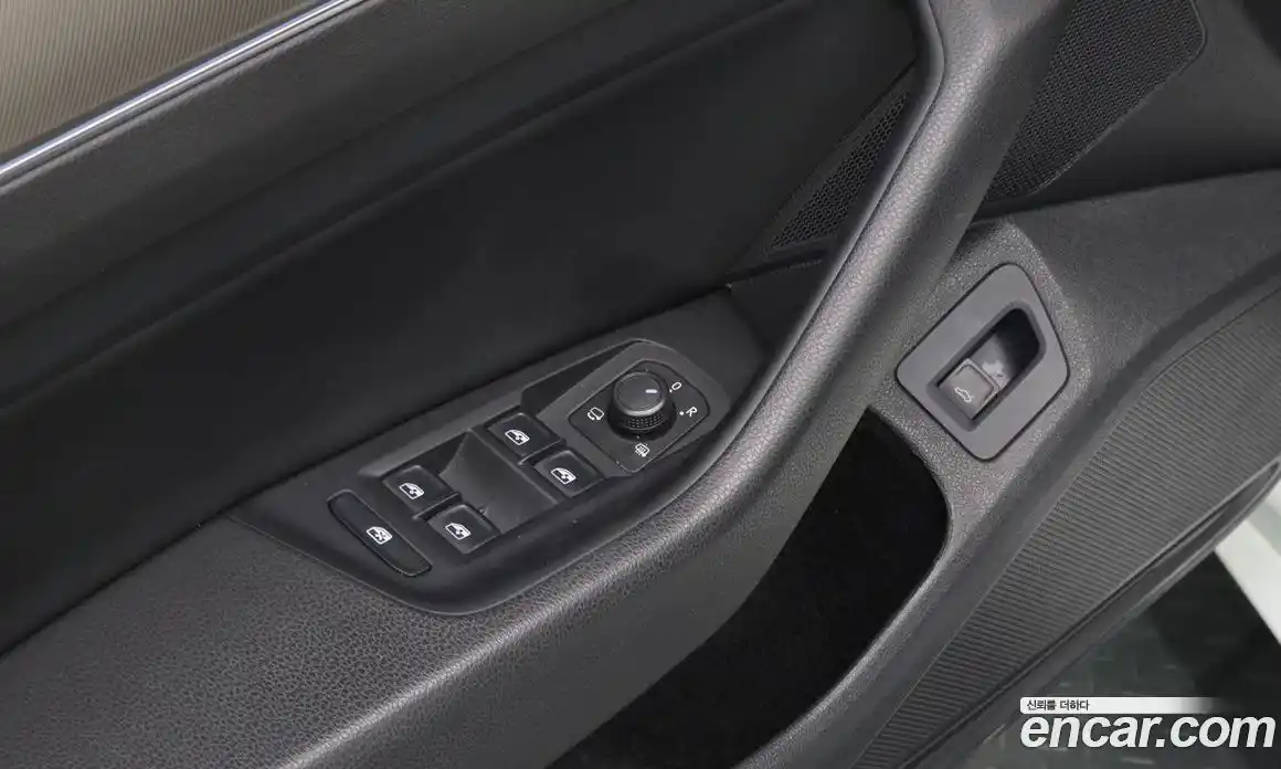 Volkswagen Arteon 2019 2.0 автомат (гидро), фото 29