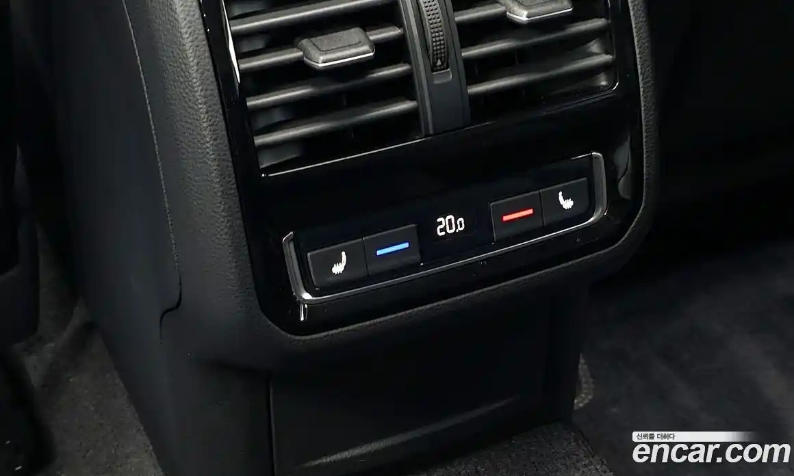 Volkswagen Arteon 2019 2.0 автомат (гидро), фото 31