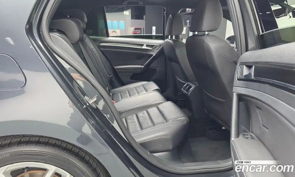 Volkswagen Golf 2014 2.0 автомат (гидро), фото 12