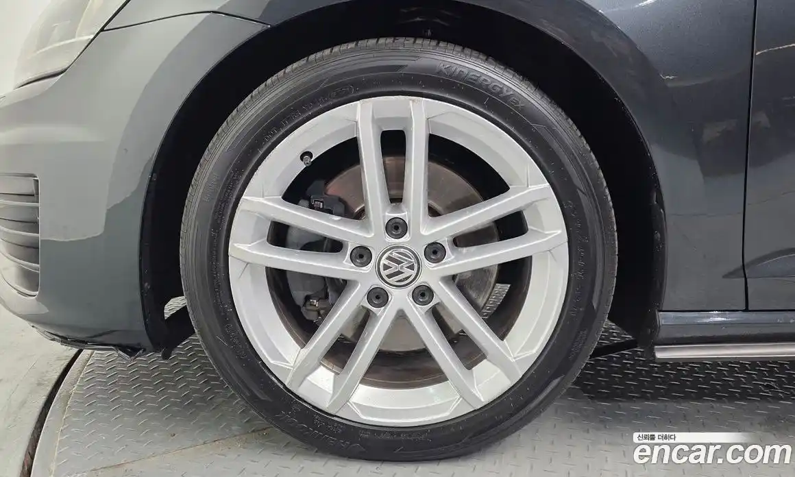 Volkswagen Golf 2014 2.0 автомат (гидро), фото 5