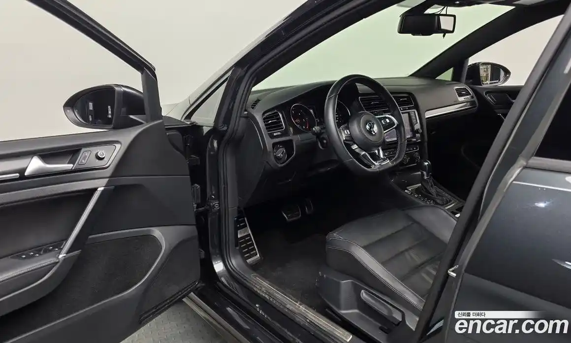 Volkswagen Golf 2014 2.0 автомат (гидро), фото 10