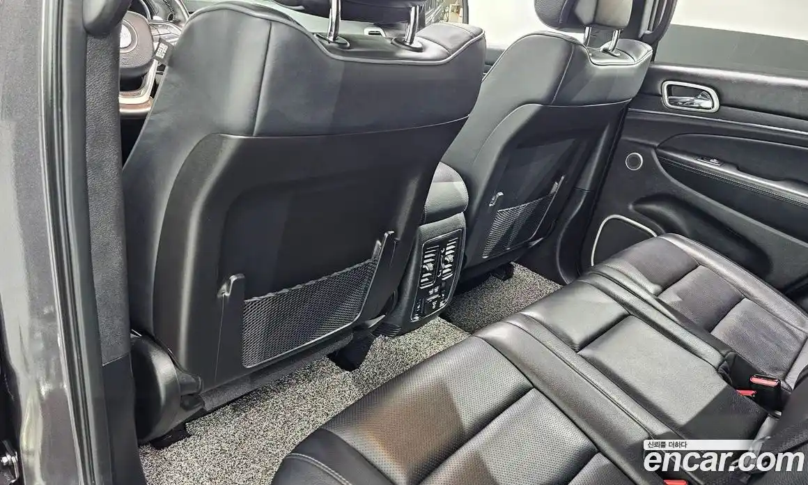 Jeep Cherokee 2021 3.6 автомат (гидро), фото 28