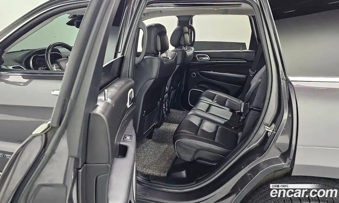 Jeep Cherokee 2021 3.6 автомат (гидро), фото 29