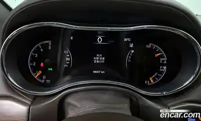 Jeep Cherokee 2019 3.0 автомат (гидро), миниатюра 11