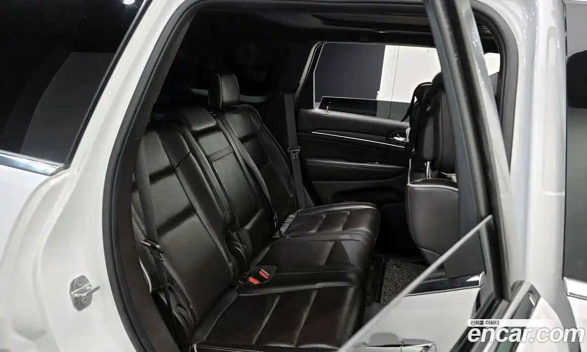 Jeep Cherokee 2019 3.0 автомат (гидро), фото 16