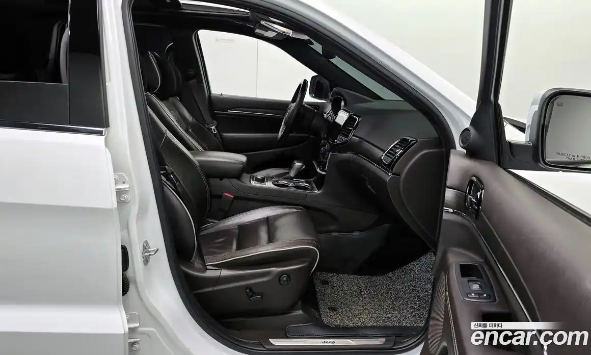 Jeep Cherokee 2019 3.0 автомат (гидро), фото 17