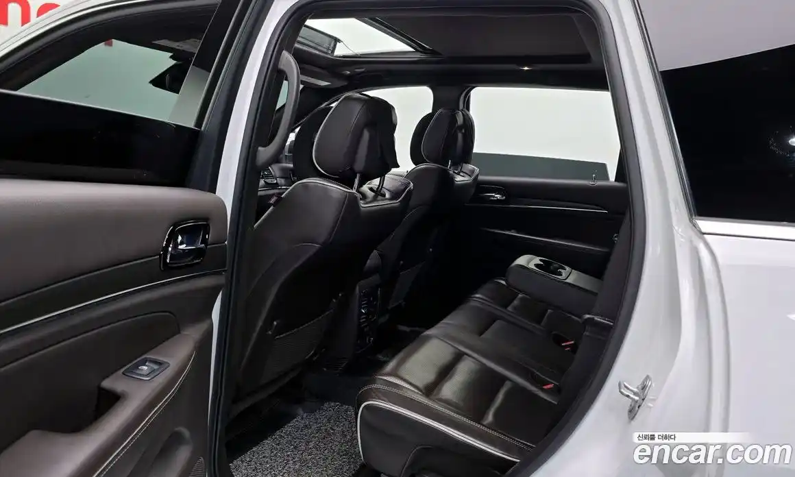 Jeep Cherokee 2019 3.0 автомат (гидро), фото 18