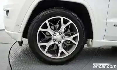 Jeep Cherokee 2019 3.0 автомат (гидро), миниатюра 5