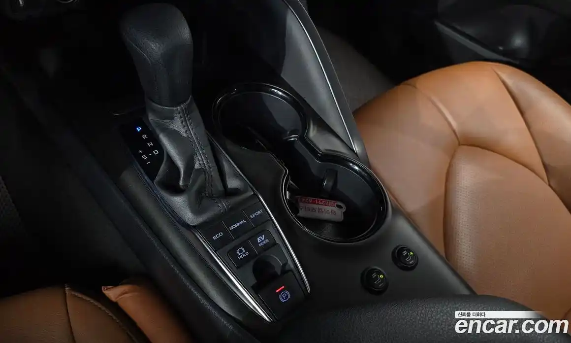 Toyota Camry 2022 2.5 автомат (гидро), фото 9 Toyota Camry 2022 2.5 автомат (гидро), фото 9