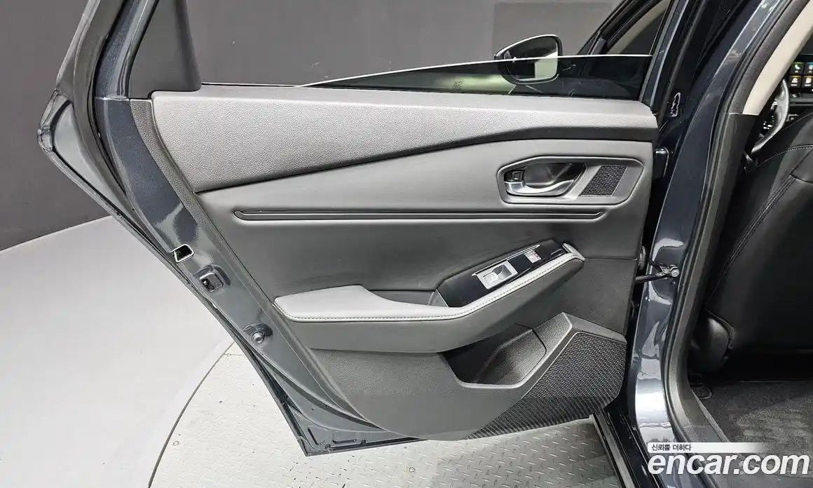 Honda Accord 2024 2.0 автомат (гидро), фото 15