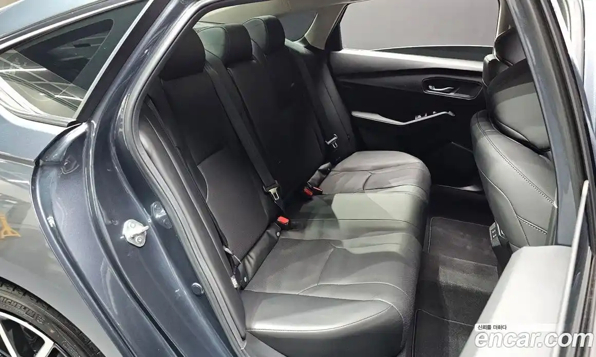 Honda Accord 2024 2.0 автомат (гидро), фото 28