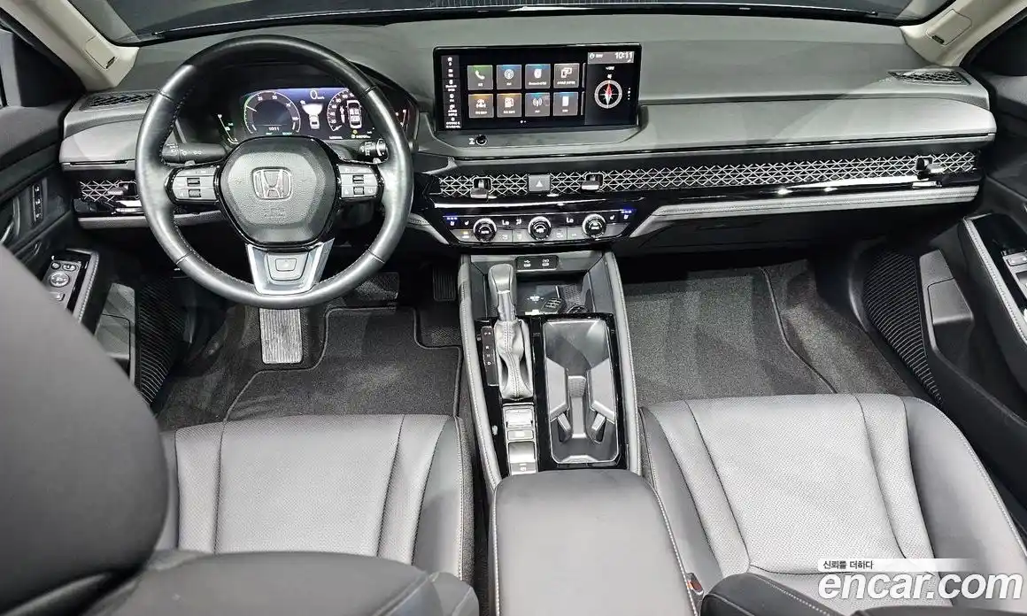 Honda Accord 2024 2.0 автомат (гидро), фото 10